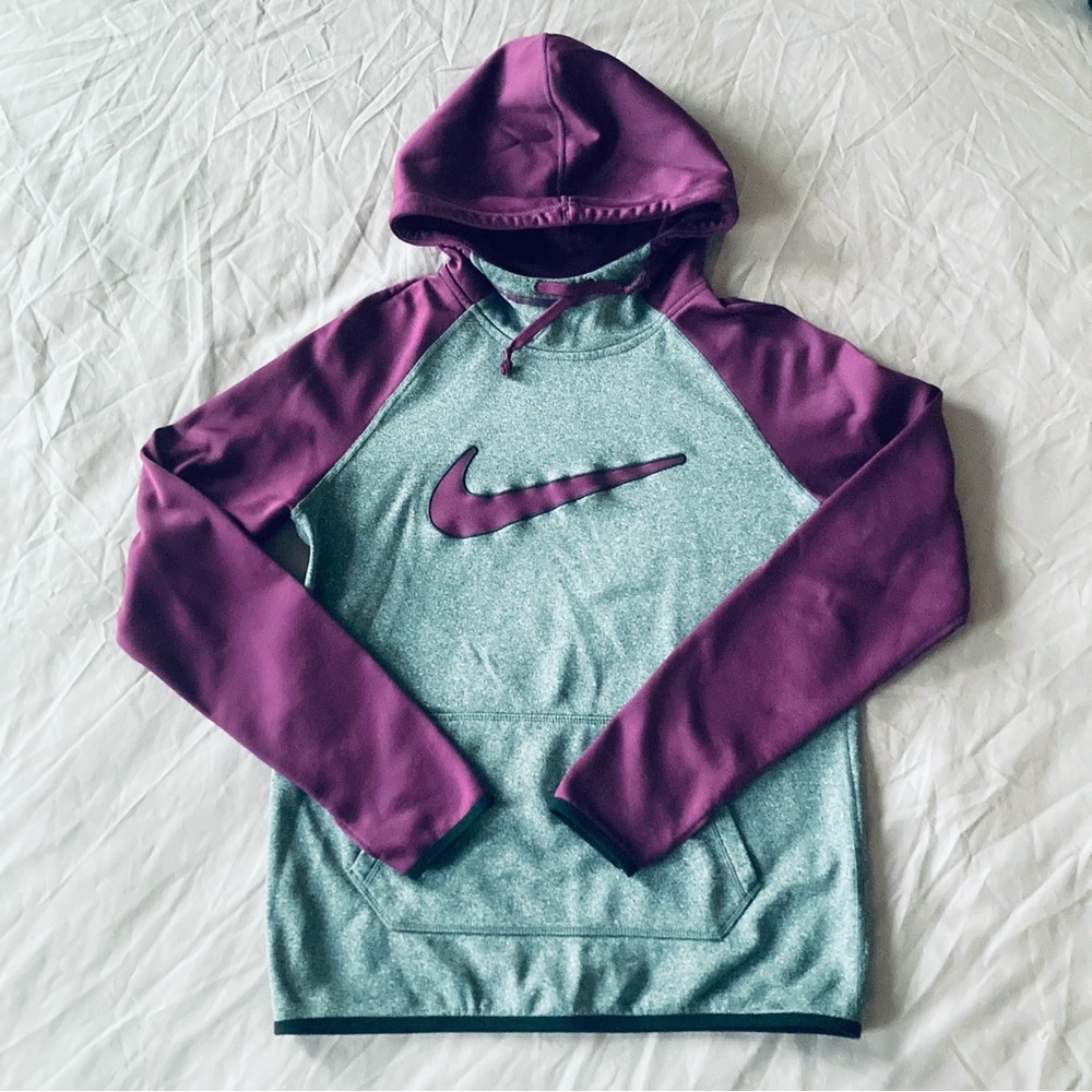 Nike Therma-Fit Hoodie